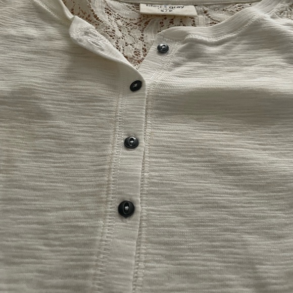 White womens top. - Picture 3 of 3